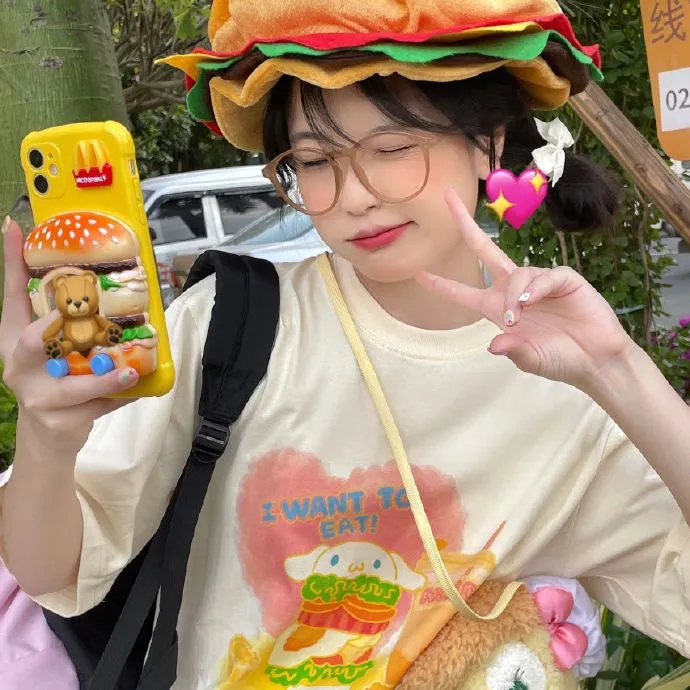 校草是女生
